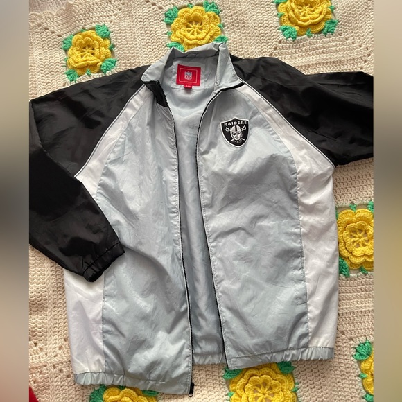 NFL Raiders Windbreaker Jacket. - Picture 2 of 11